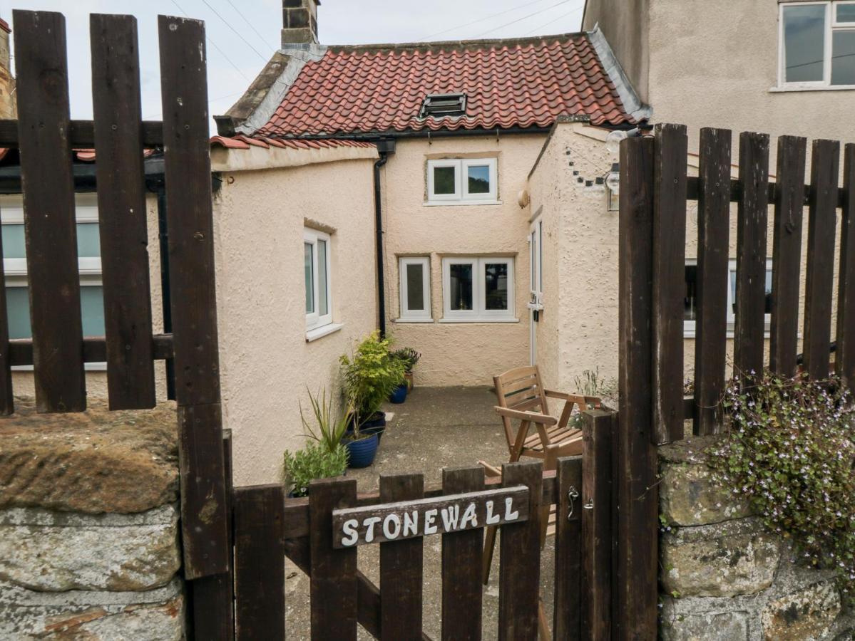 Stonewall Whitby Dış mekan fotoğraf