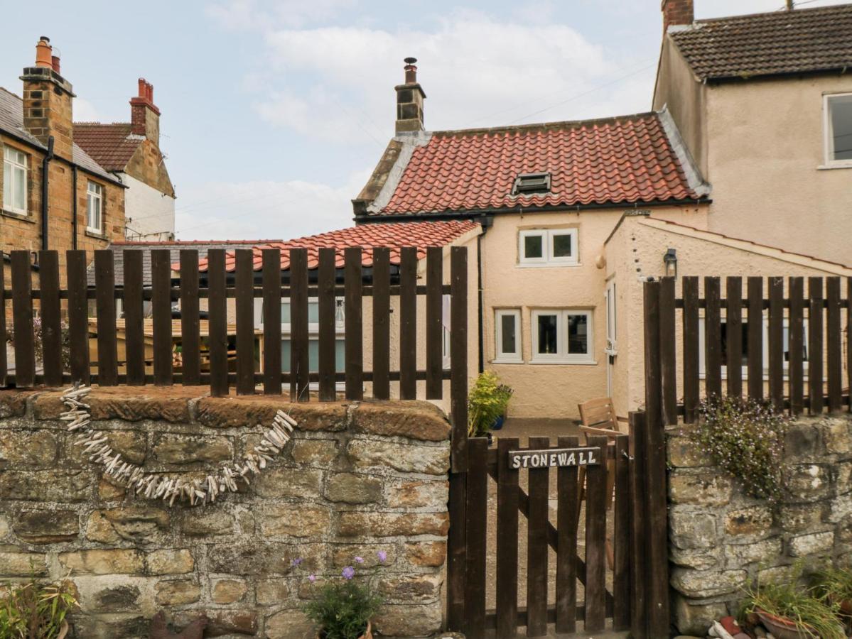 Stonewall Whitby Dış mekan fotoğraf